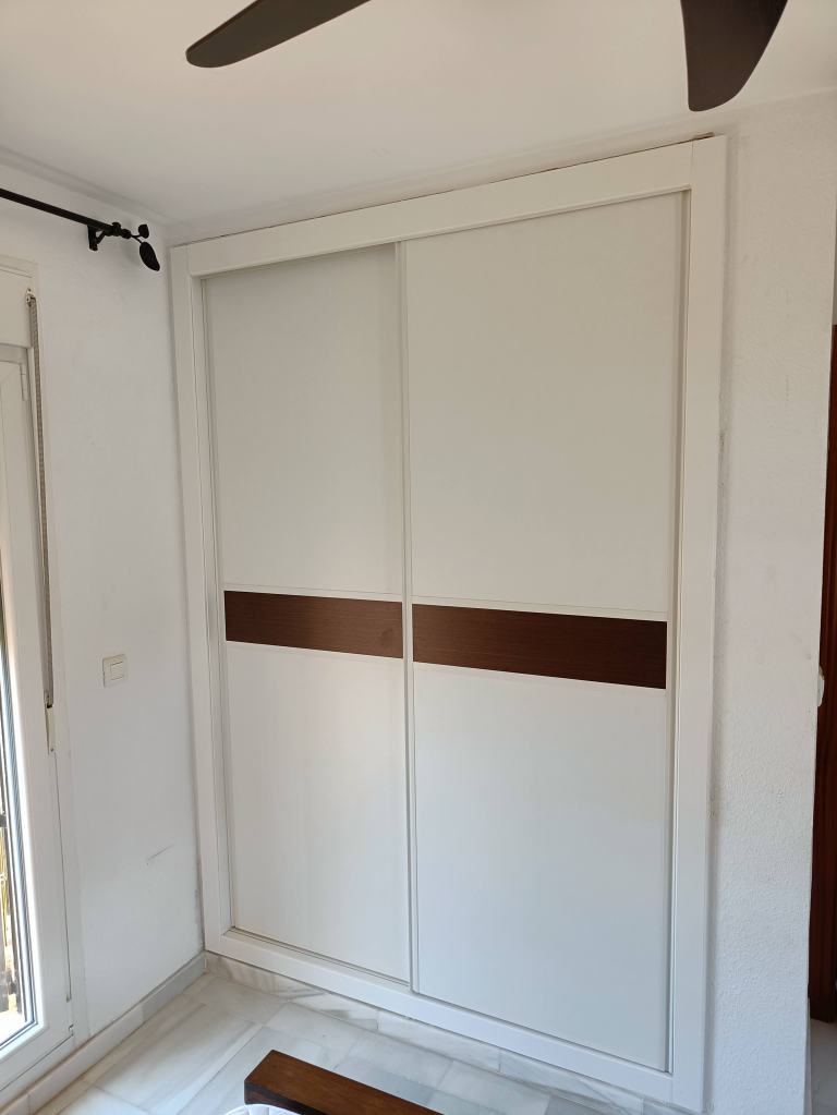 Armario o vestidor a medida de Muebles Carrascosa