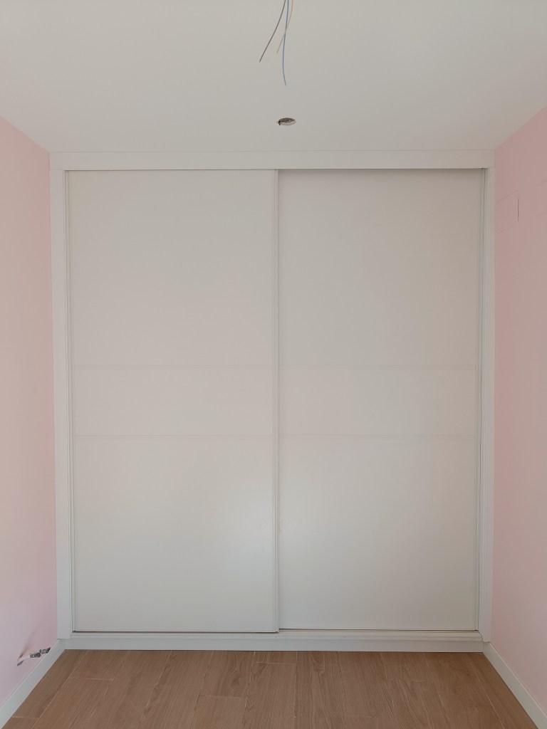 Armario o vestidor a medida de Muebles Carrascosa