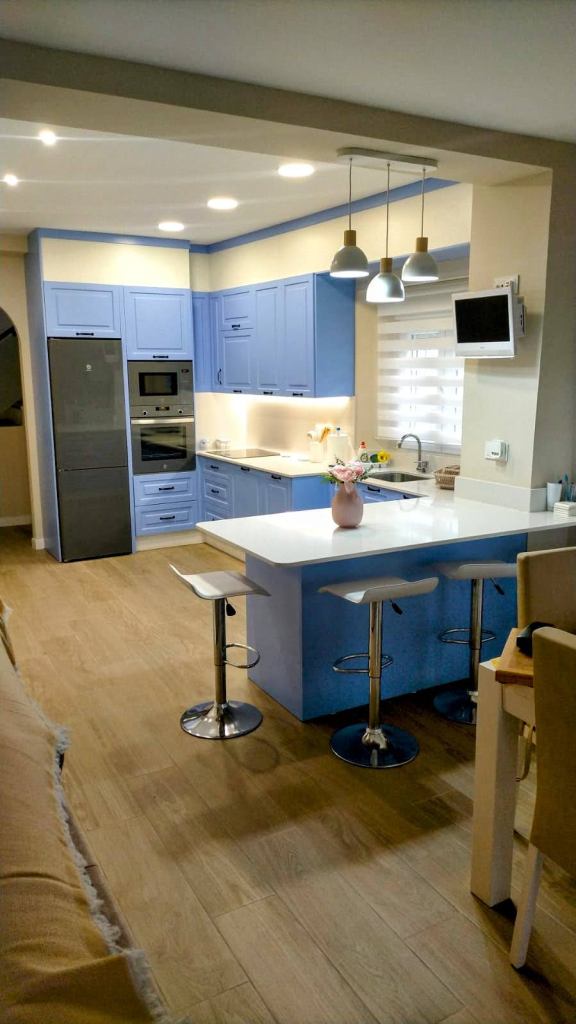 Cocina a medida de Muebles Carrascosa