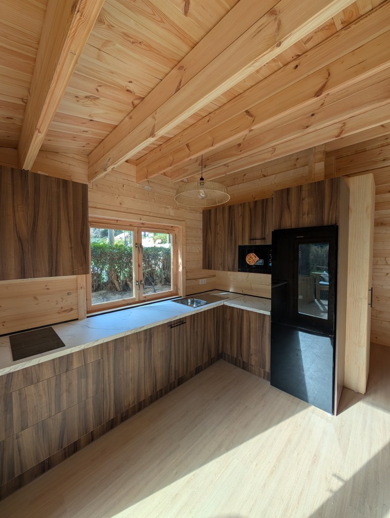 Cocina a medida de Muebles Carrascosa