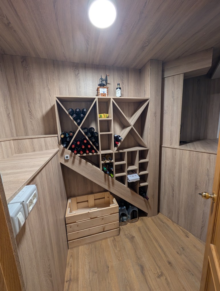 Estanterias y muebles a medida